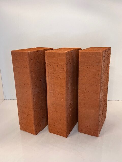 Trådskuren250x120x62mm